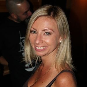 Meet your Posher, Angelika